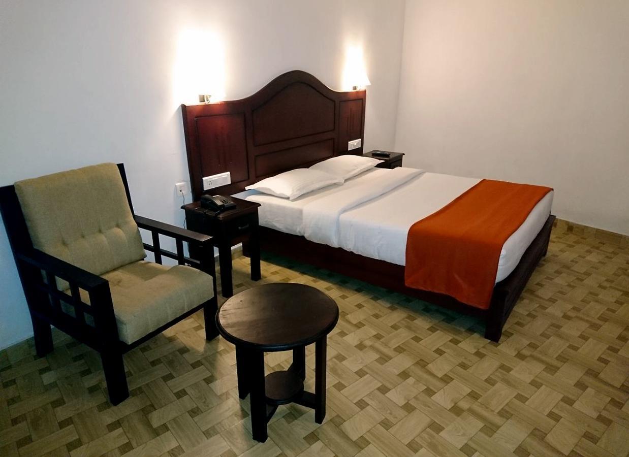 Natura Inn Munnar Exterior foto